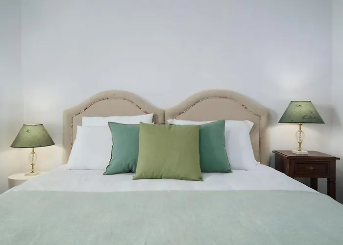 Sea & Sky 17 - Location & View Of The *