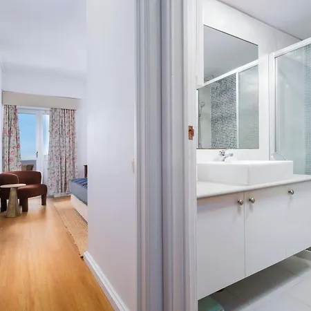 Sea & Sky 17 - Location & View Of The