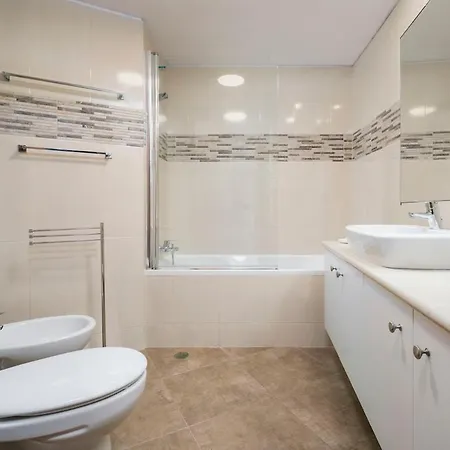 Sea & Sky 17 - Location & View Of The Lägenhet *