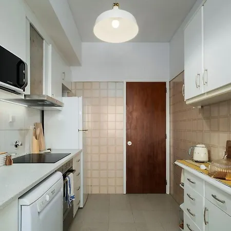 Sea & Sky 17 - Location & View Of The * Ponta Delgada