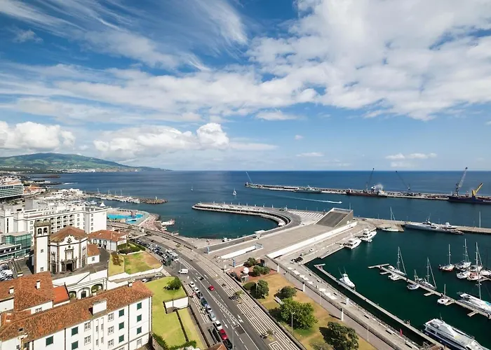 Sea & Sky 17 - Location & View Of The